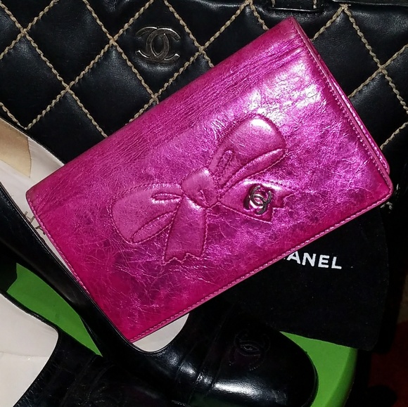 CHANEL Handbags - "SOLD"ON SALE NOW WITH NEW PRICE Auth. Chanel